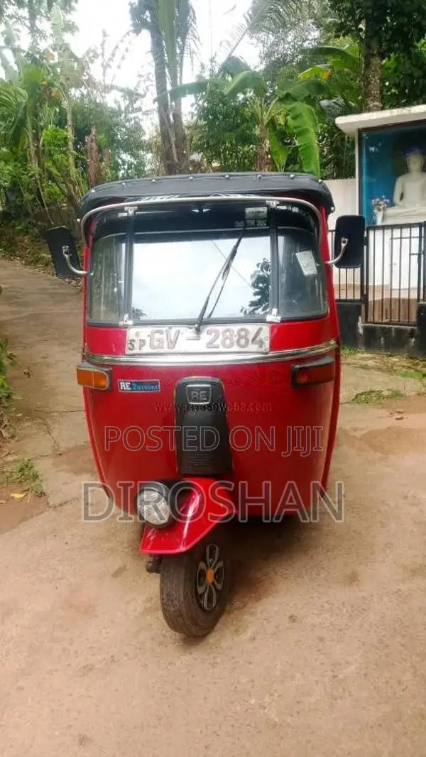 Bajaj 2 Stroke 2002 Three Wheel (Used)