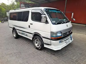 Toyota Dolphin 1991 Van (Used)