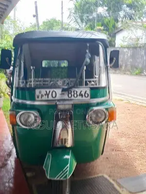 Bajaj 4 Stroke 2011 Three Wheel (Used)