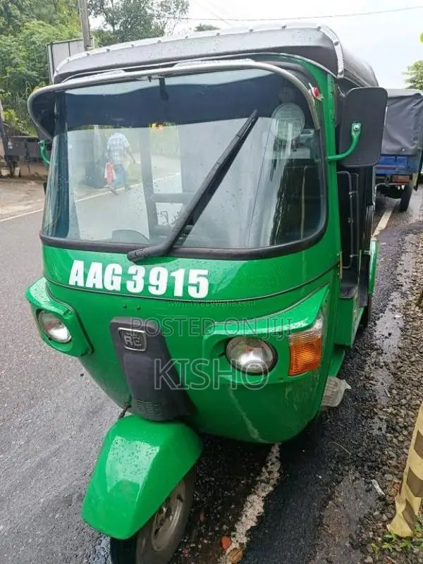 Bajaj RE 4 Stroke 2013 Three Wheel (Used)