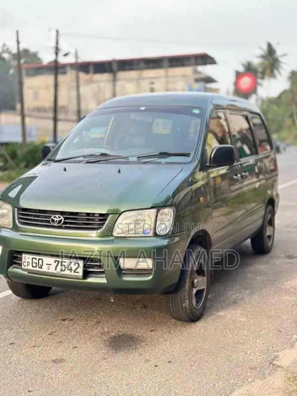 Toyota Noah CR41 1998 Van (Used)