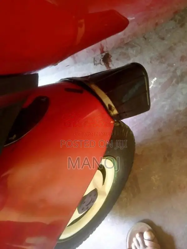 Bajaj 2 Stroke 2006 Three Wheel (Used)