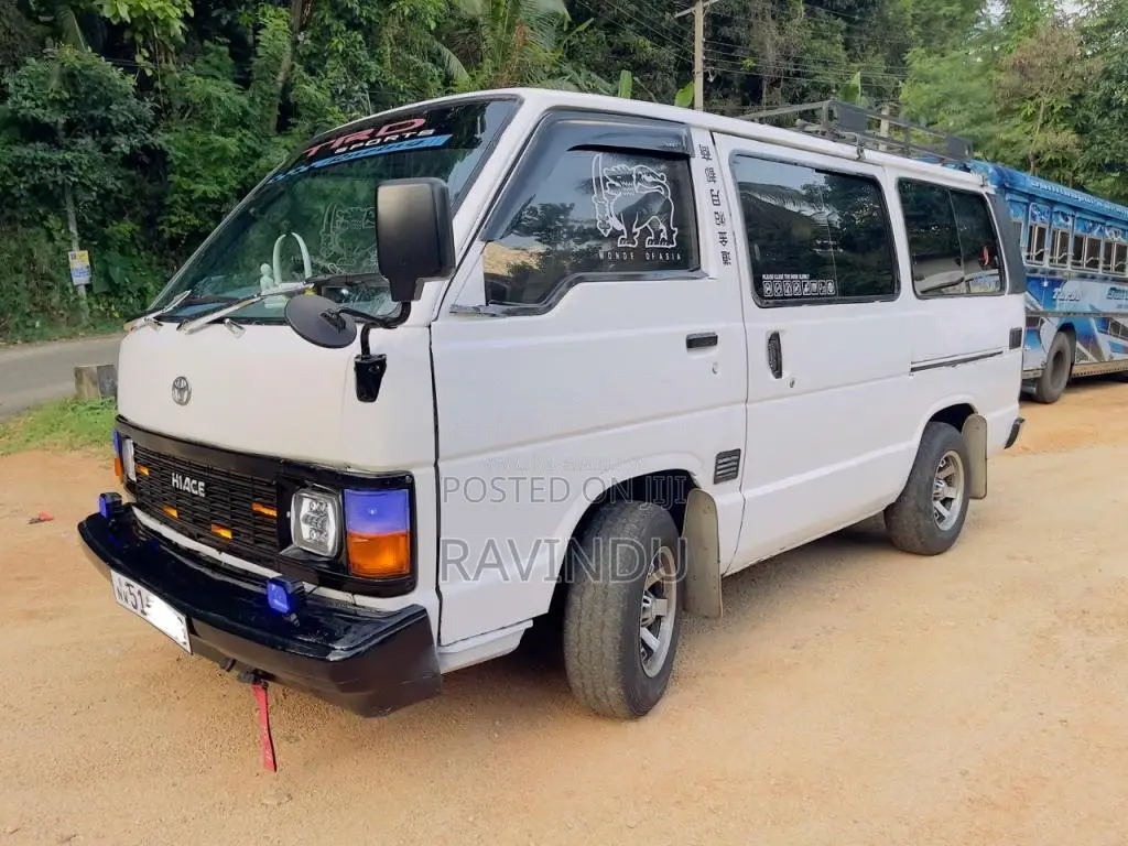Toyota Shell 1987 Van (Used)