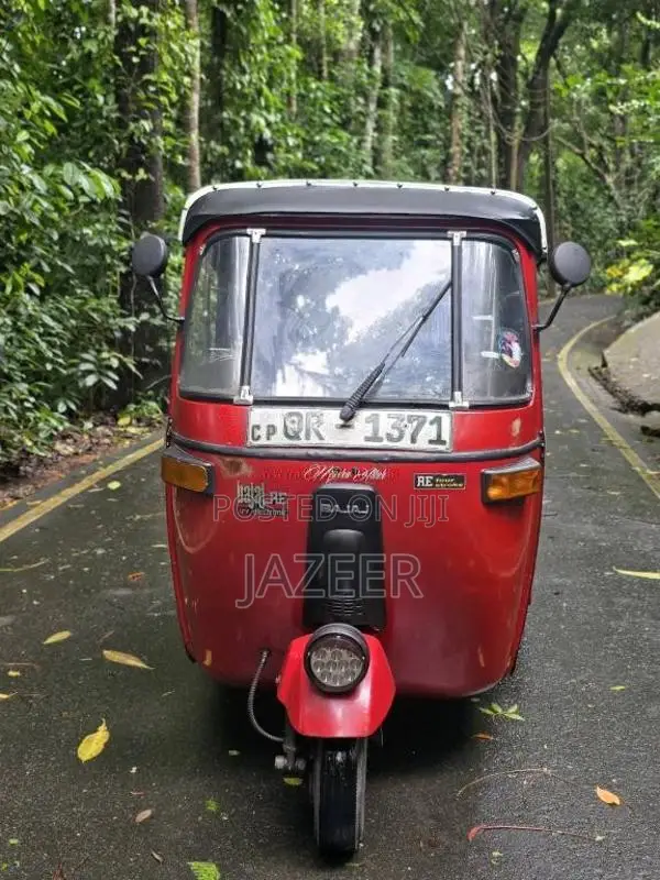 Bajaj RE 4 Stroke 2009 Three Wheel (Used)