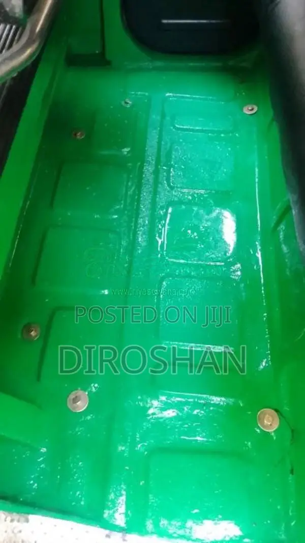 Bajaj 4 Stroke 2007 Three Wheel (Used)