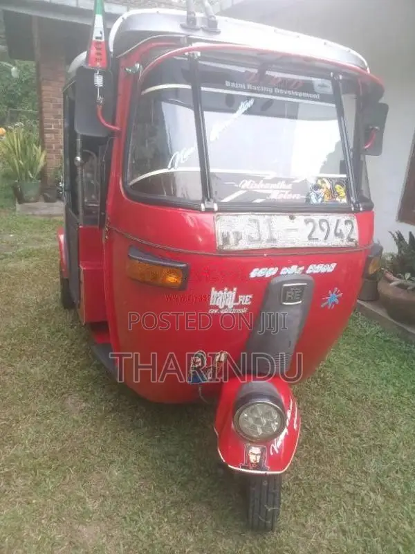 Bajaj RE 2004 Three Wheel (Used)