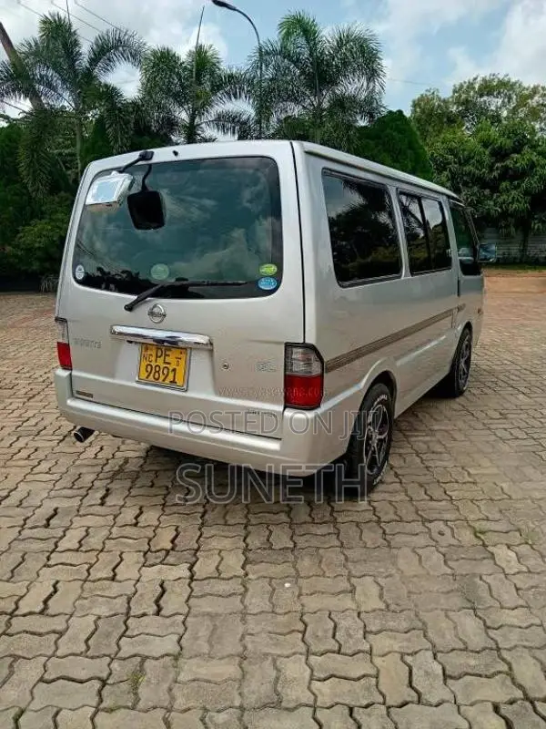 Nissan Vanette GL Model 2006 Van (Used)