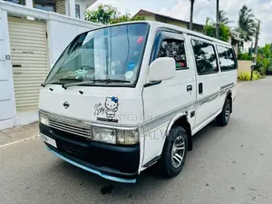 Nissan Caravan 1992 Van (Used)