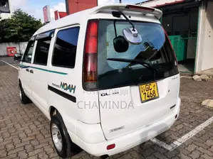 Toyota Townace Noah CR41 2002 Van (Used)