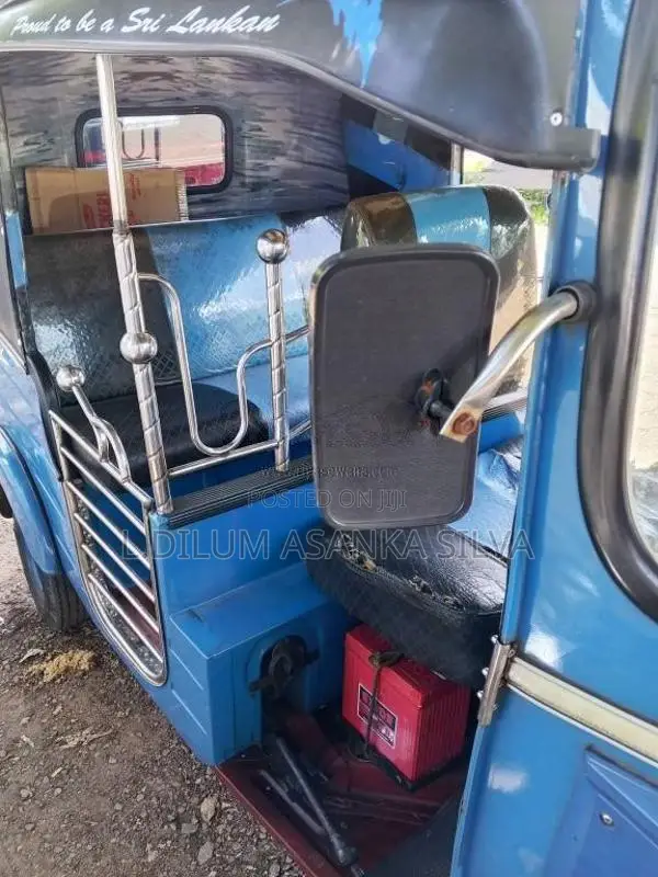 Bajaj 4 Stroke 2011 Three Wheel (Used)