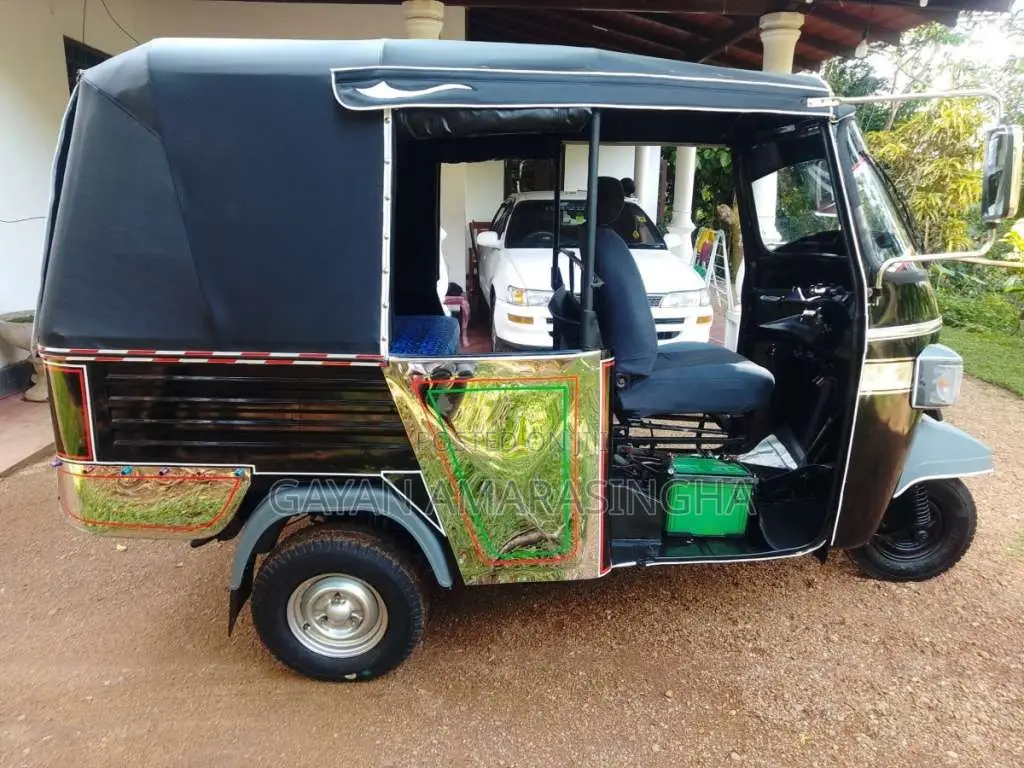 Piaggio Ape 2011 Three Wheel (Used)