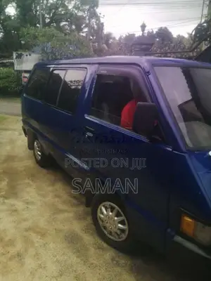 Toyota CR26 1985 Van (Used)