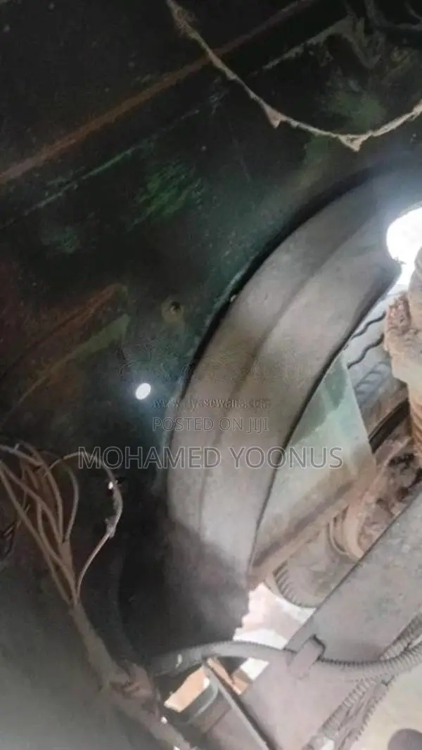 Bajaj 4 stroke 2011 Three Wheel (Used)