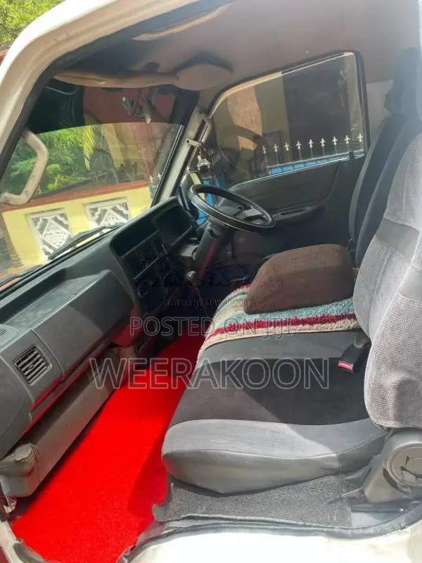 Mazda Bongo 1996 Van (Used)