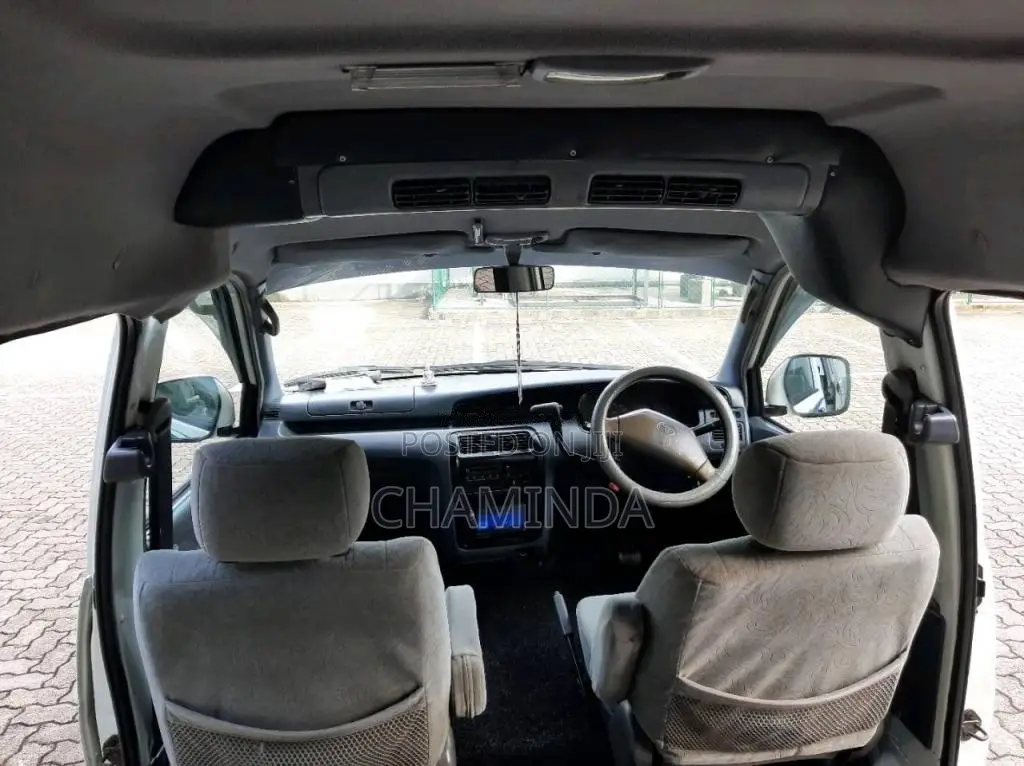 Toyota Townace Noah CR41 2002 Van (Used)