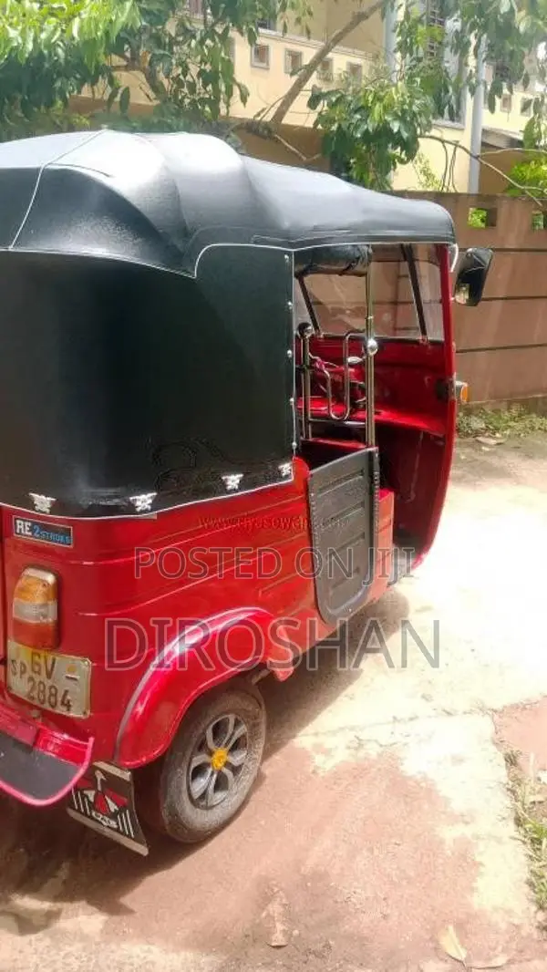 Bajaj 2 Stroke 2002 Three Wheel (Used)