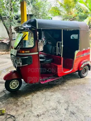 Bajaj Re 2015 Three Wheel (Used)