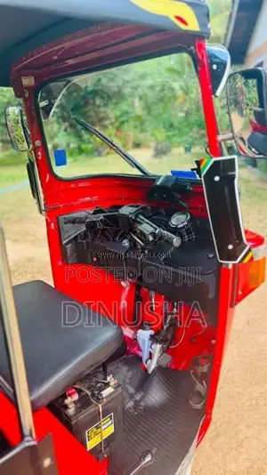 Bajaj RE 2013 Three Wheel (Used)