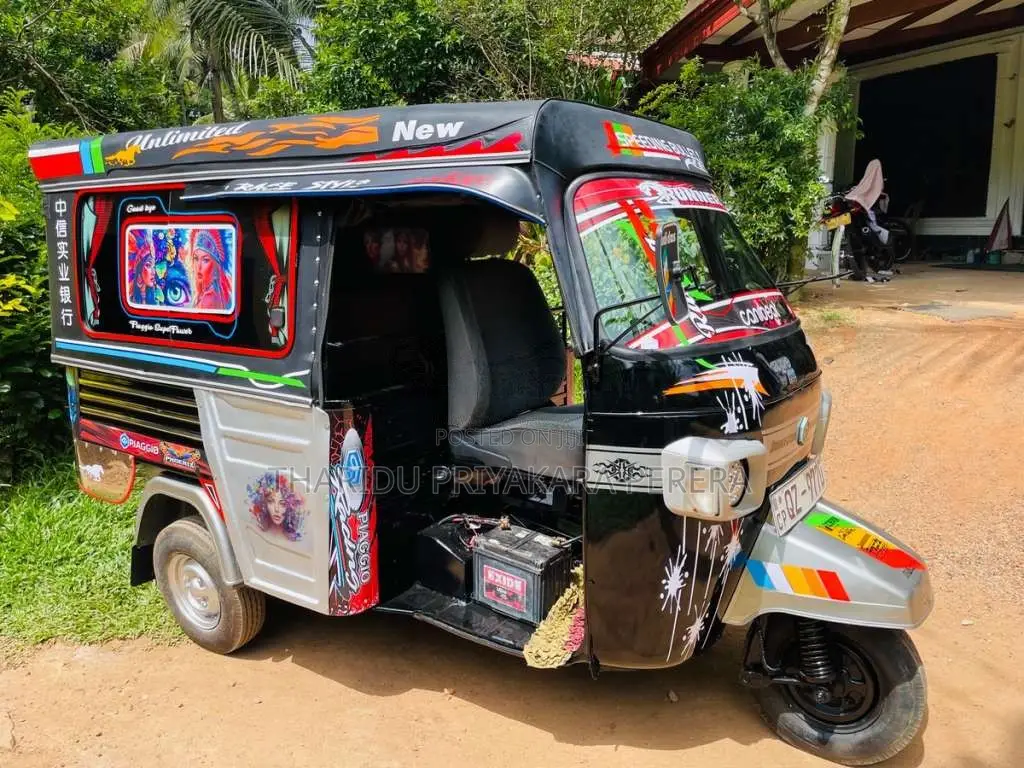 Piaggio Ape 2010 Three Wheel (Used)