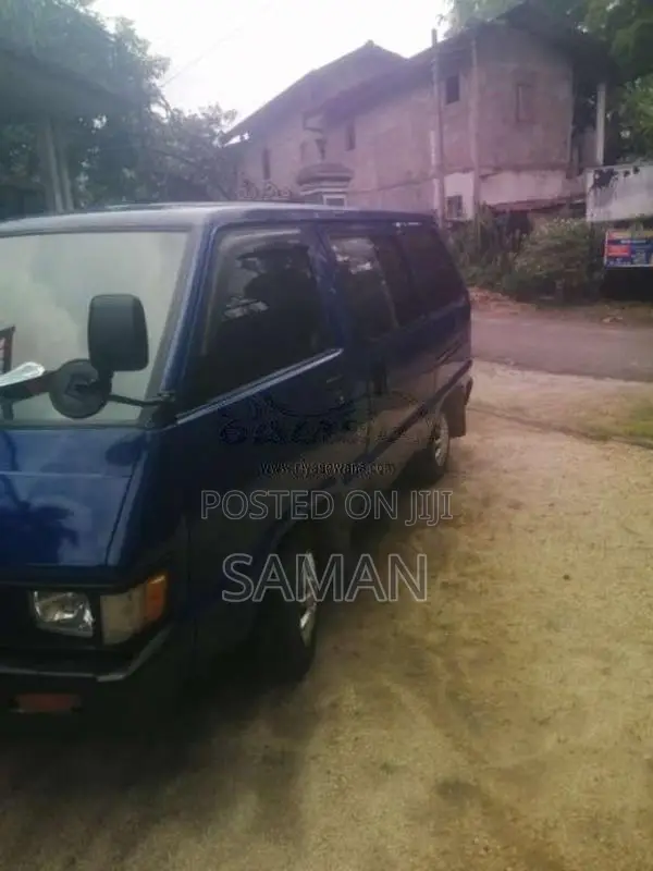 Toyota CR26 1985 Van (Used)