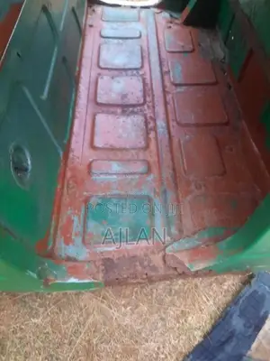 Bajaj RE 2004 Three Wheel (Used)