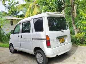 Daihatsu S200 2002 Van (Used)