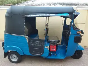 Bajaj 4 Stroke 2015 Three Wheel (Used)