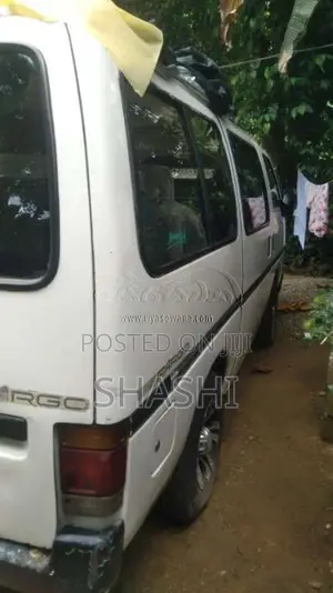 Isuzu Fargo 1996 Van (Used)