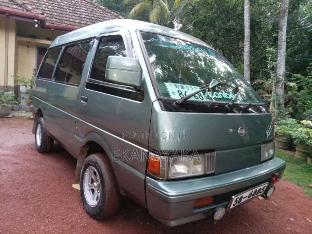 Nissan Vanette 1992 Van (Used)