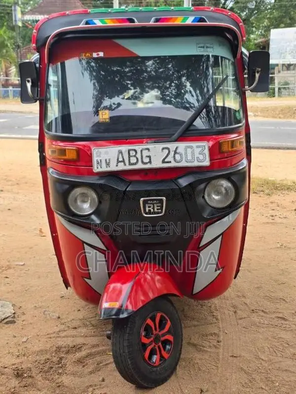 Bajaj 4 Stroke 2015 Three Wheel (Used)