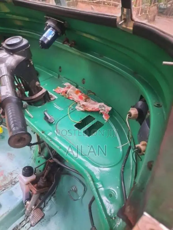 Bajaj RE 2004 Three Wheel (Used)