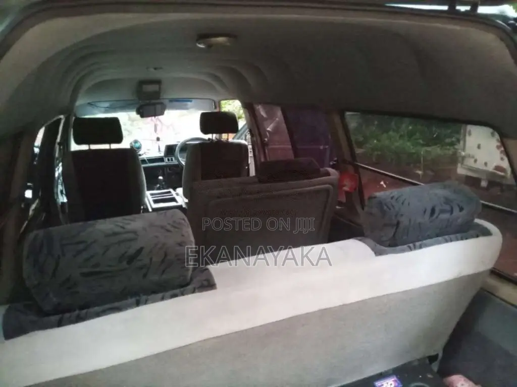 Nissan Vanette 1992 Van (Used)
