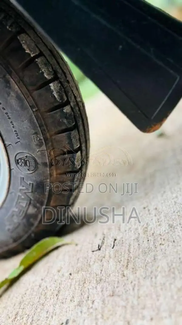 Bajaj RE 2011 Three Wheel (Used)
