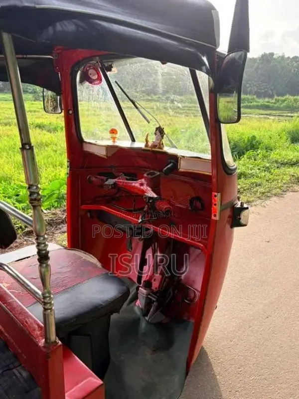 Bajaj 2 stroke 2002 Three Wheel (Used)