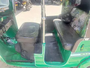 Bajaj RE 2011 Three Wheel (Used)