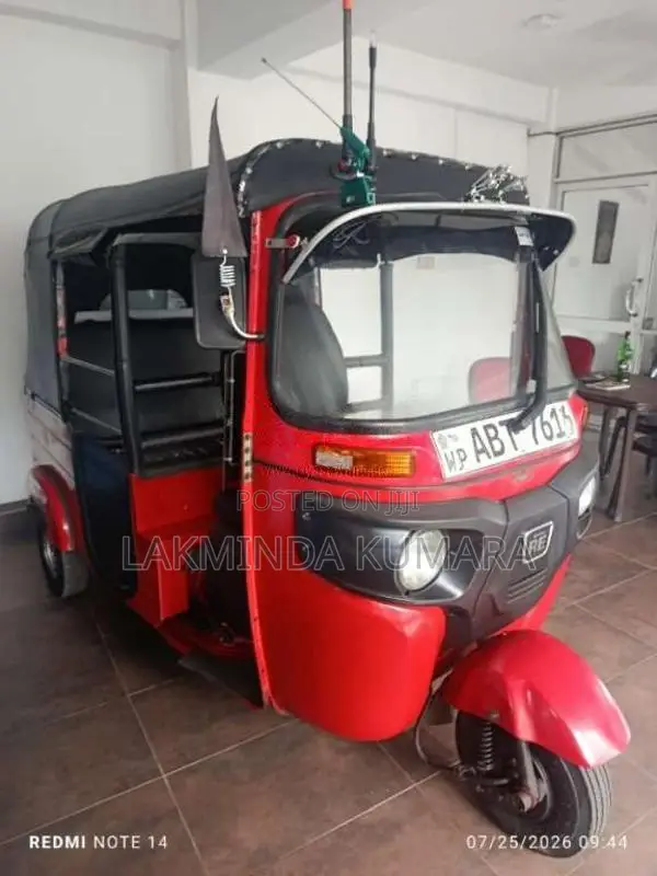 Bajaj 4 Stroke 2019 Three Wheel (Used)
