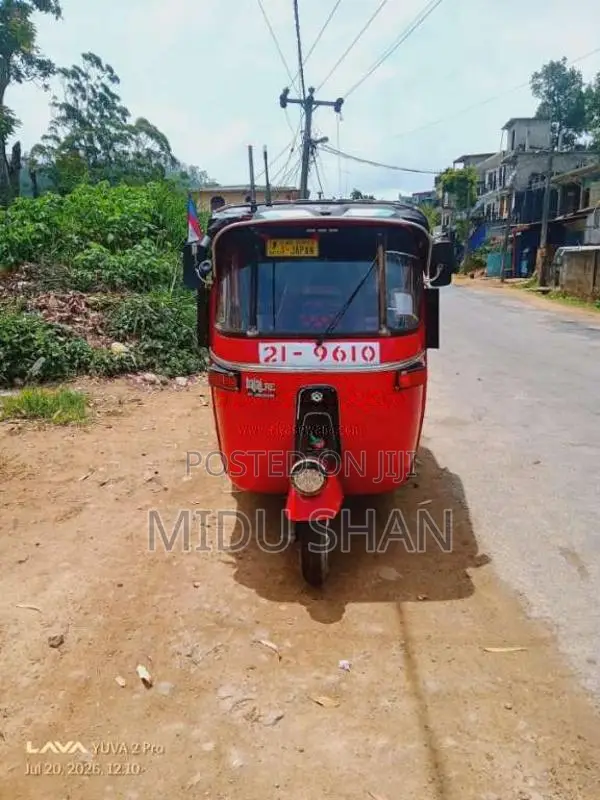 Bajaj 2 Stroke 1998 Three Wheel (Used)