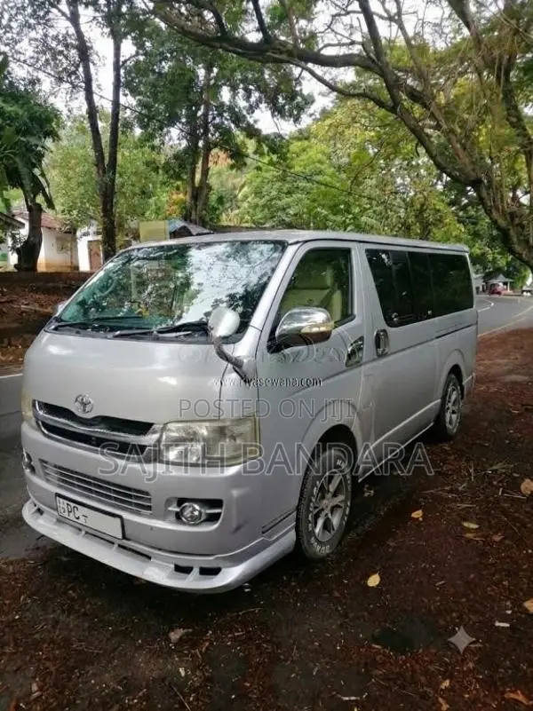 Toyota KDH 201 2008 Van (Used)