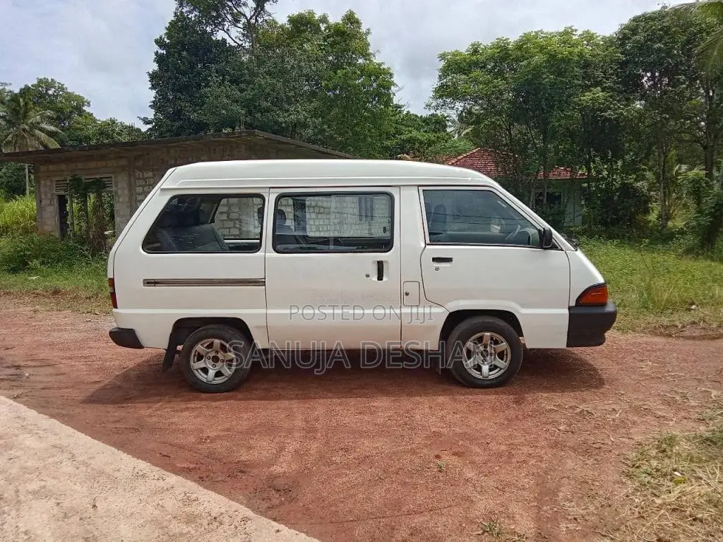 Toyota Townace CR26 Van 1986 Van (Used)
