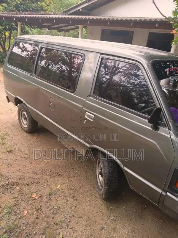 Toyota LiteAce 1985 Van (Used)