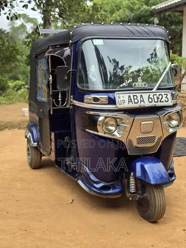 Bajaj RE 2015 Three Wheel (Used)