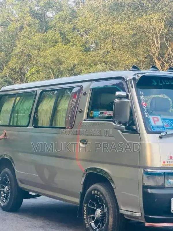 Nissan Caravan 1997 Van (Used)