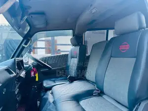 Nissan Caravan 1993 Van (Used)