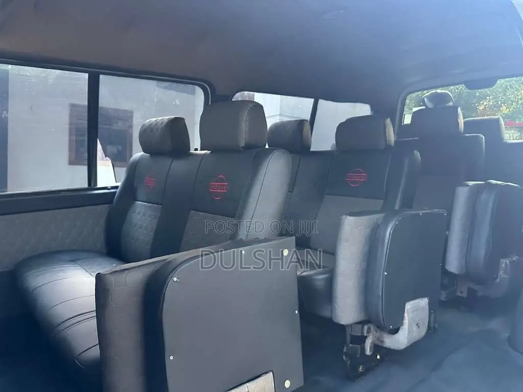 Nissan Caravan 1993 Van (Used)