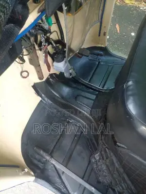 Bajaj RE 2 Stroke 2001 Three Wheel (Used)