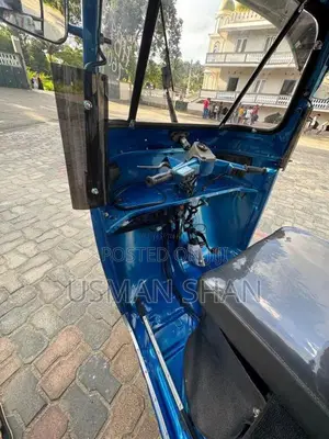 Bajaj RE 2009 Three Wheel (Used)