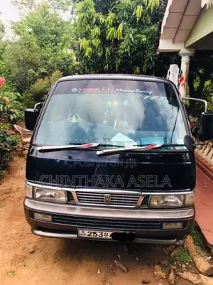 Nissan Caravan 1995 Van (Used)