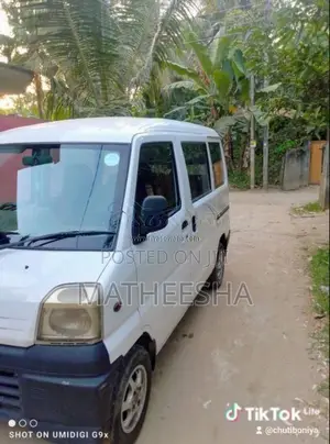 Mitsubishi MiniCab 1999 Van (Used)