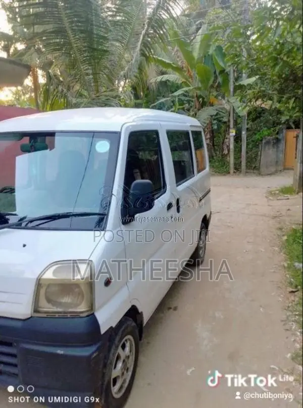 Mitsubishi MiniCab 1999 Van (Used)