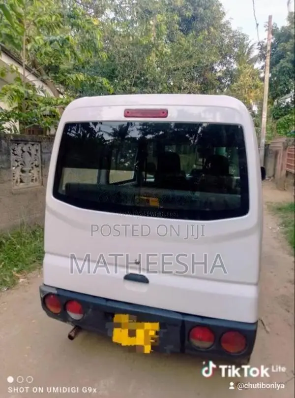 Mitsubishi MiniCab 1999 Van (Used)